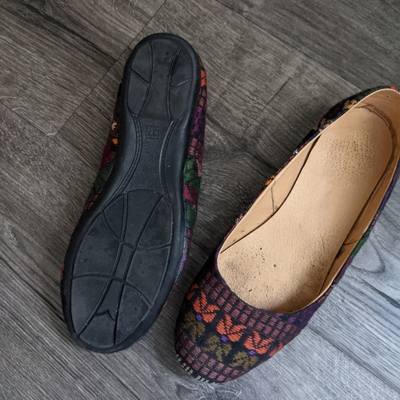 Flats from Guatemala - Picture 3 of 5